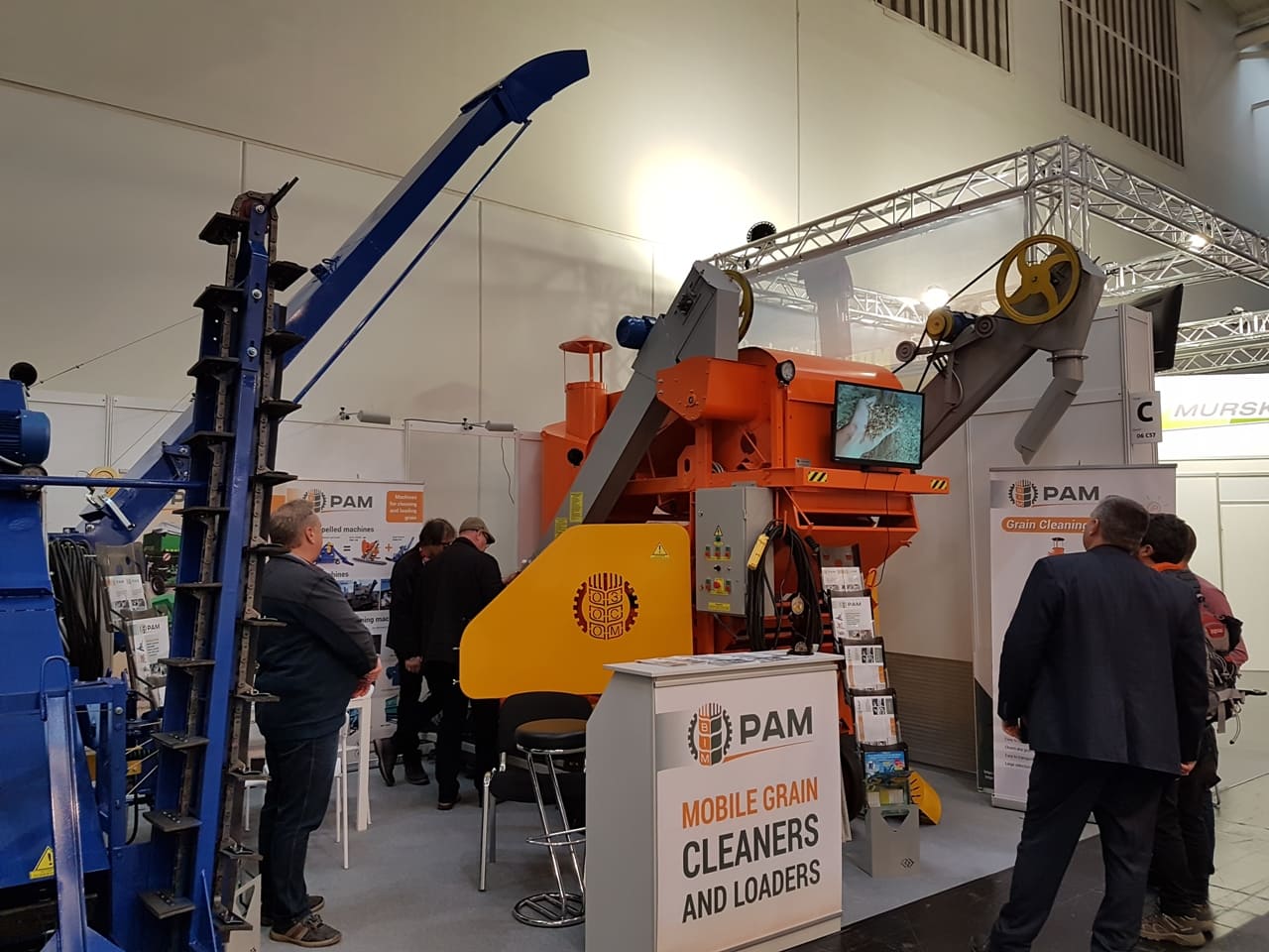 Інноваційні зерноочисники та зернометачі на виставці AGRITECHNICA 2019 у Німеччині, фото