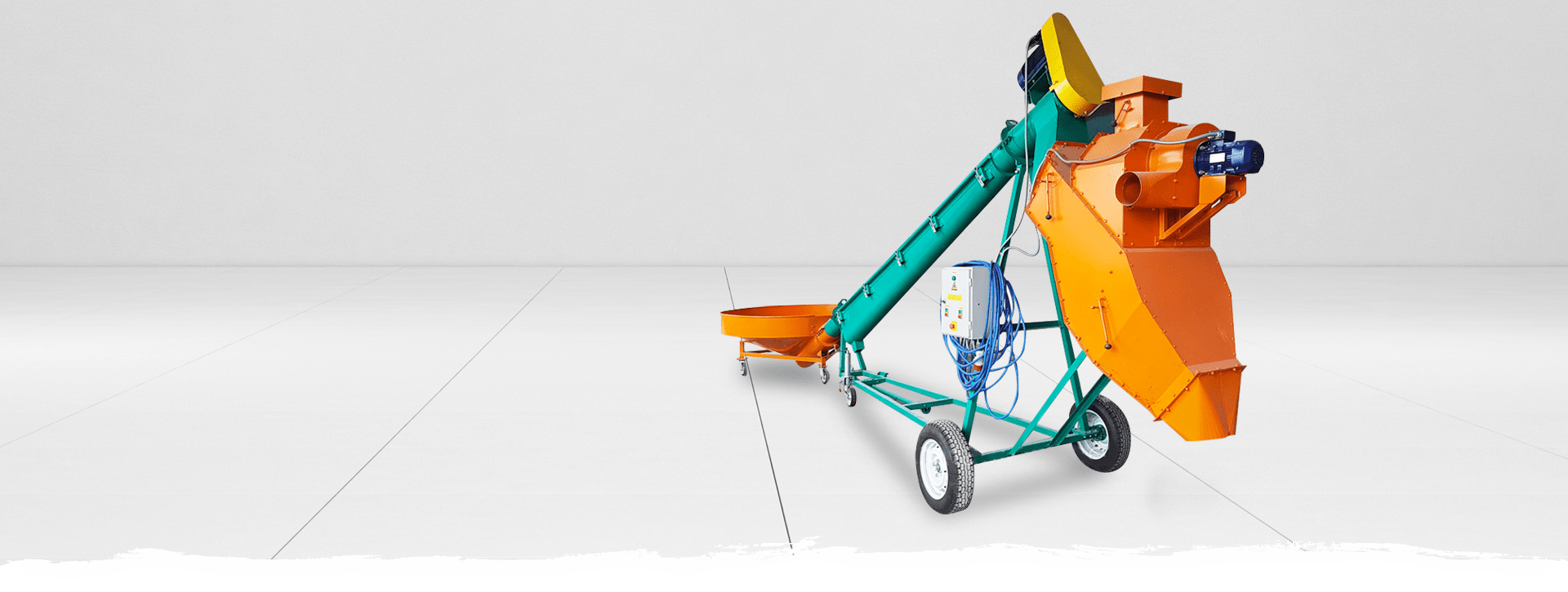 Nettoyeur à grains mobile OBC-50 Le nettoyeur de grain mobile OBC-50 est un hybride de machine de nettoyage de grain et de chargeur de grain à vis sans fin.